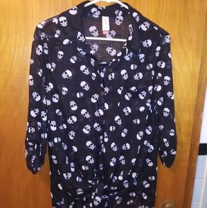 Skull shirt